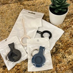 Cases for Air tags, pack of 4 (air tags not included)